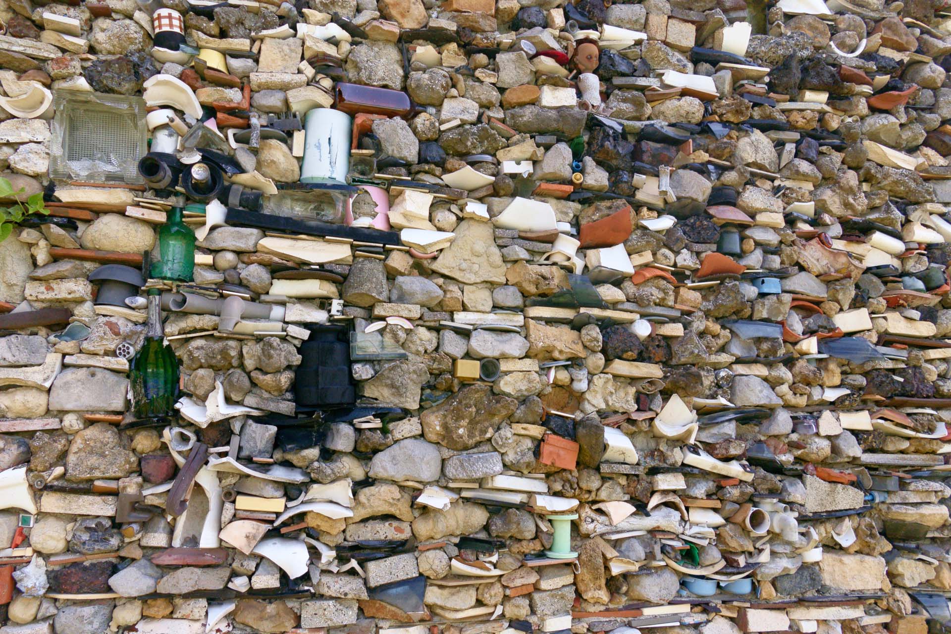 Photo 2.jpg (383 KB)